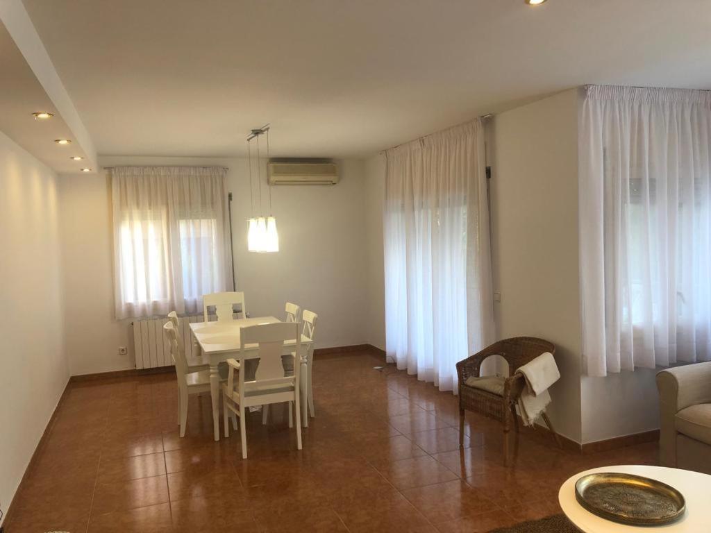 Villa Casa Veuràs Girona - Montilivi Extérieur photo